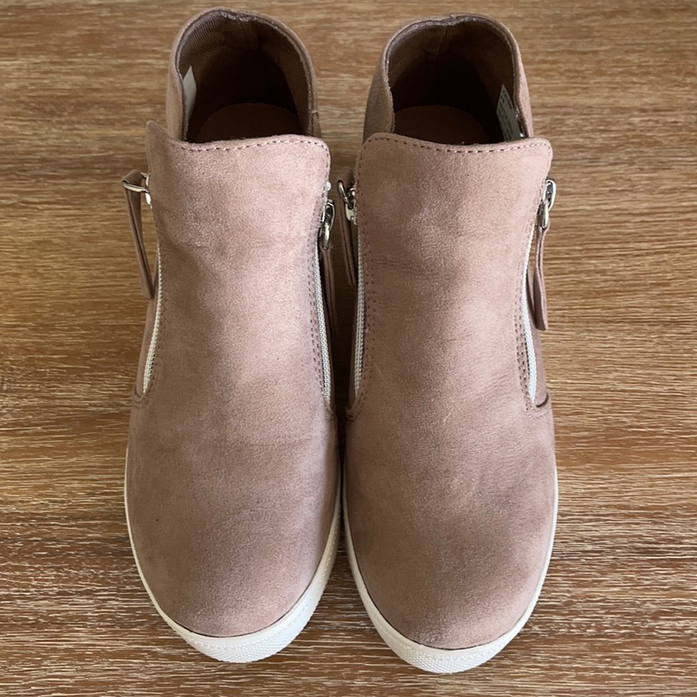 Girls Steve Madden zip ups